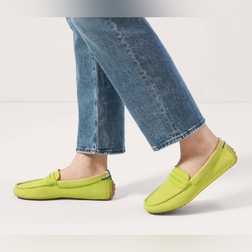 ***SOLD*** NWOT Rothy's The Driver Driving Loafer in Limon, size 8